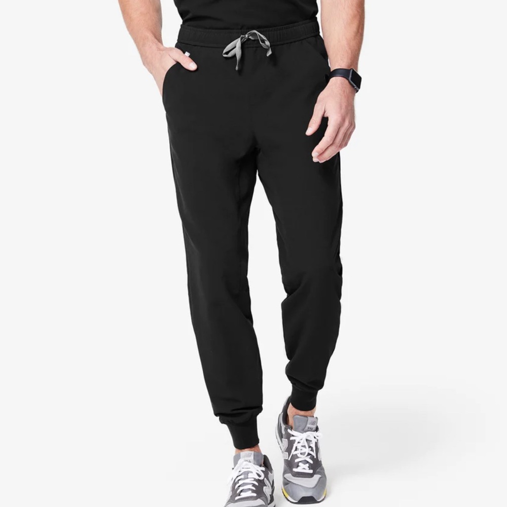 Figs Joggers Scrubs Mens M Short Length